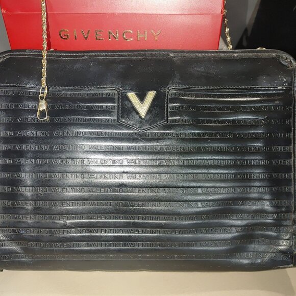 Mario Valentino Clutch Vintage Black Coated Leather Italy w/Hardware Convert - Picture 12 of 12